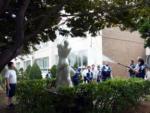 120802siage.jpg