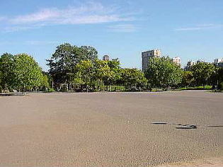 a030919hiroba1.jpg